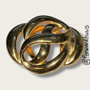 Bundle Sale 3 for $15 | Vintage Gold-Tone Scarf Clip – Interwoven Knot Design